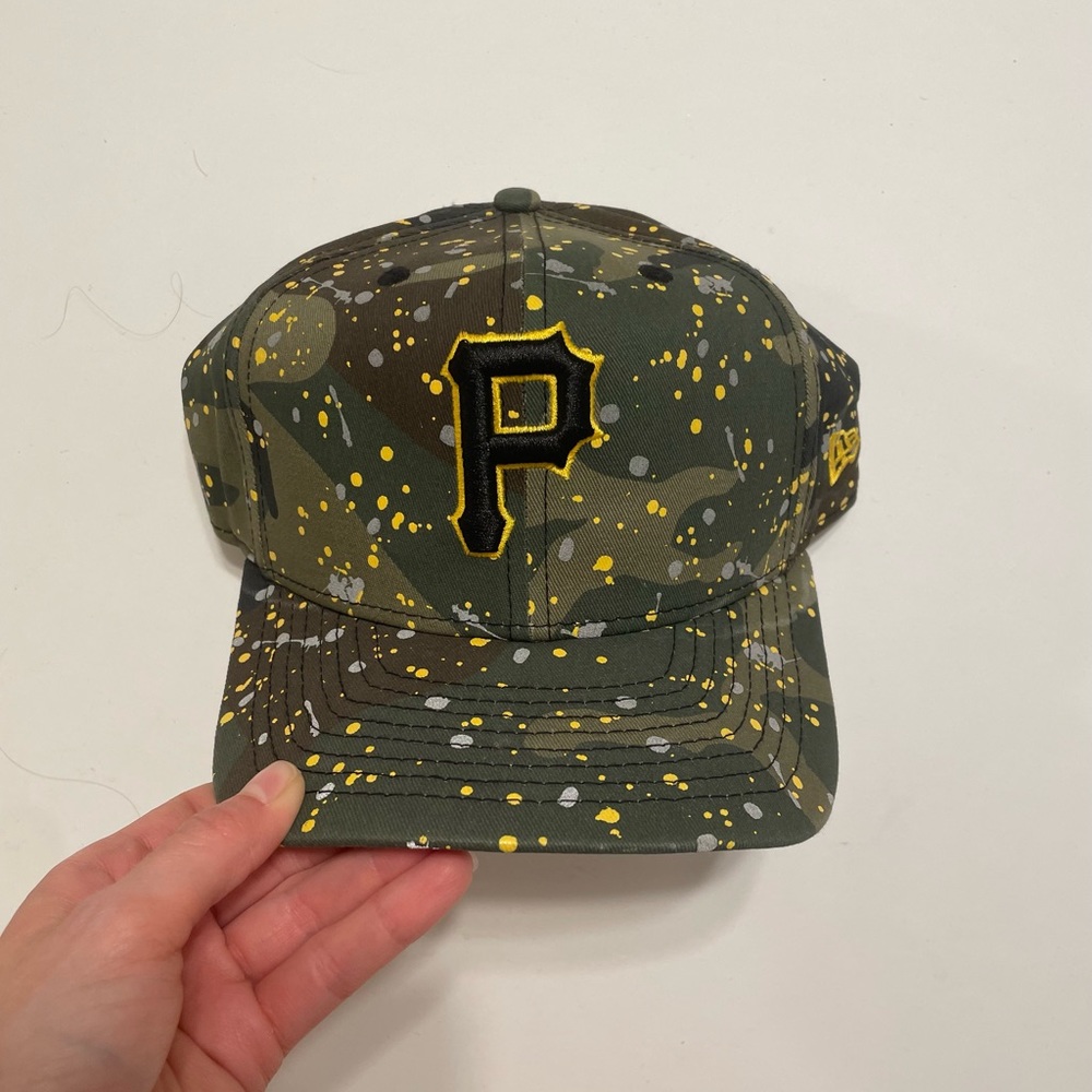 Hat Bundle - Picture 4 of 16